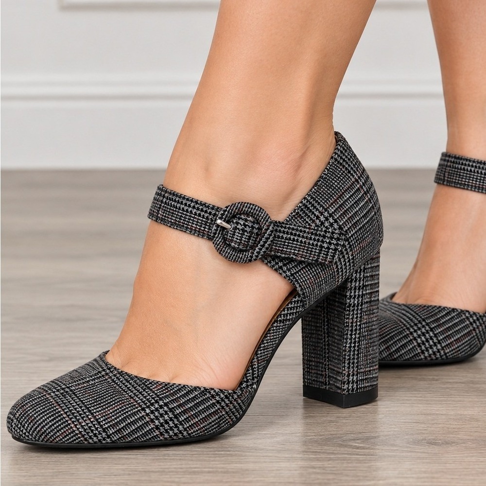 Gray Plaid Mary Jane Block Heels Size 8 Rounded Toe Pumps Preppy Fall Office